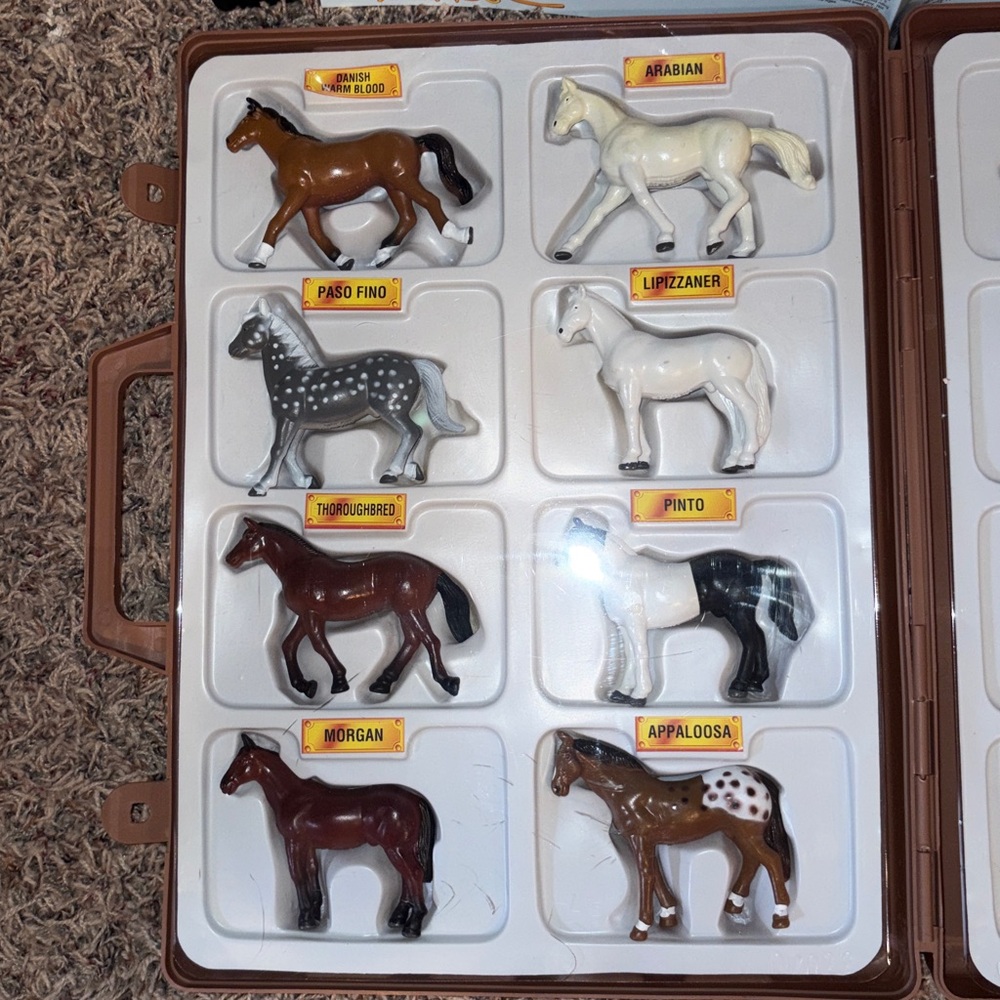 Vintage Funrise show horse collection - Picture 2 of 6